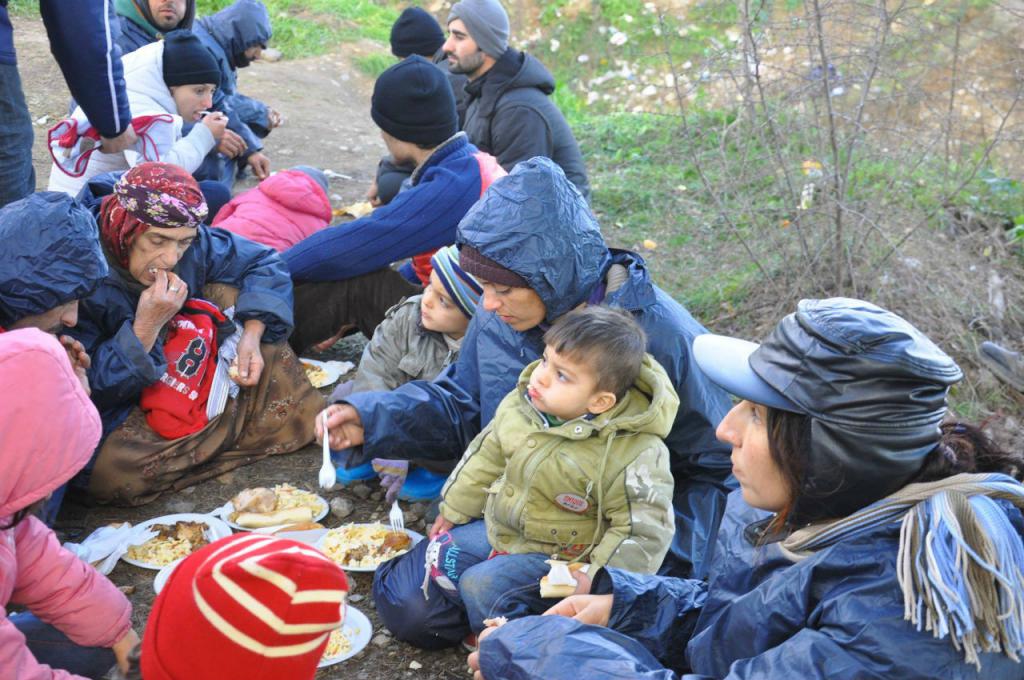 Αλληλεγγύη στους πρόσφυγες της Ειδομένης από την Ομάδα εθελοντών των Γιαννιτσών